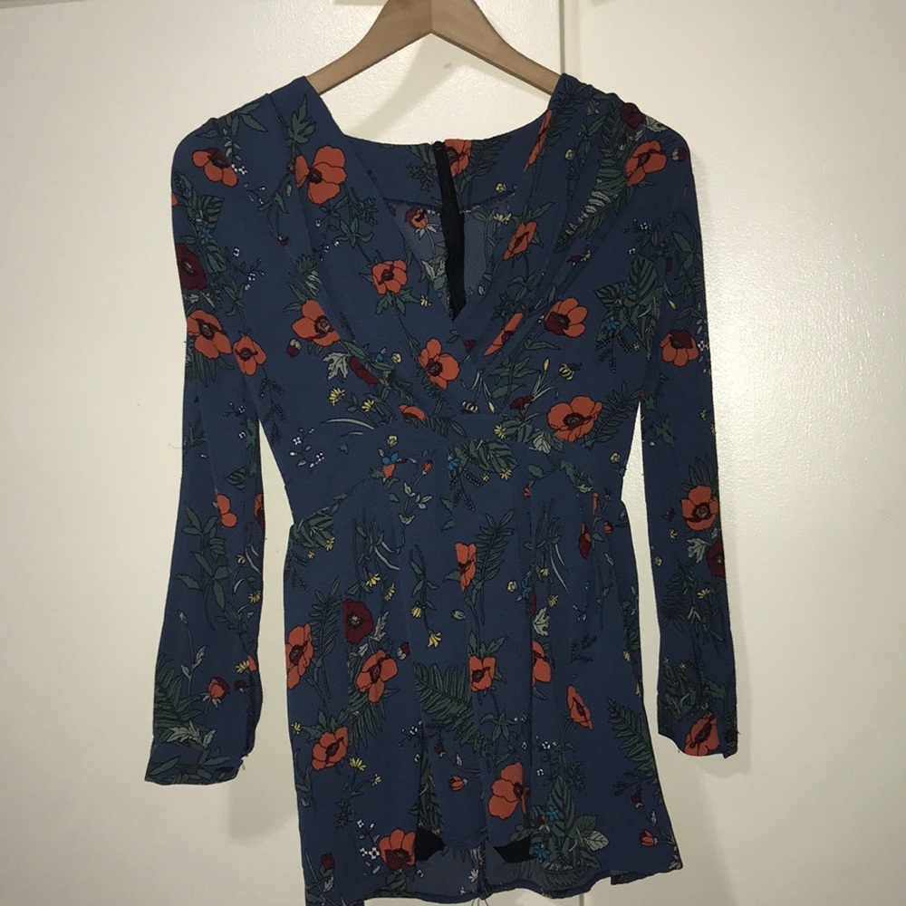 Little blue poppy jumper